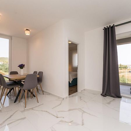Luxury D Apartments Bibinje Bilik gambar
